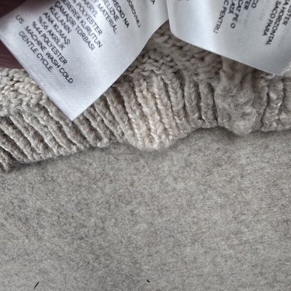 H&M Fringe Knit Sleeveless Cardigan Beige Acrylic Blend XS Layered Boho Vest - Picture 7 of 9